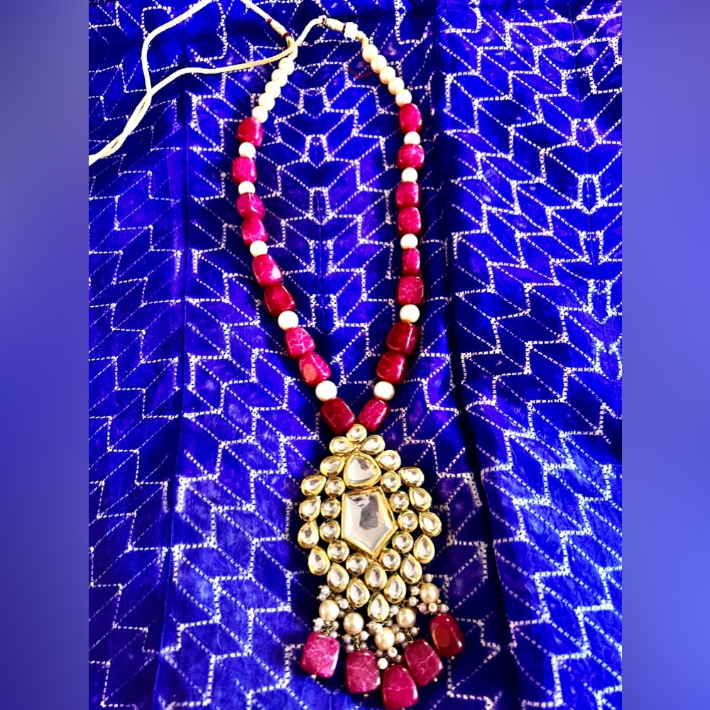 New! A heritage Neckpiece With Ruby Colored Stones ,Pearls & Kundans